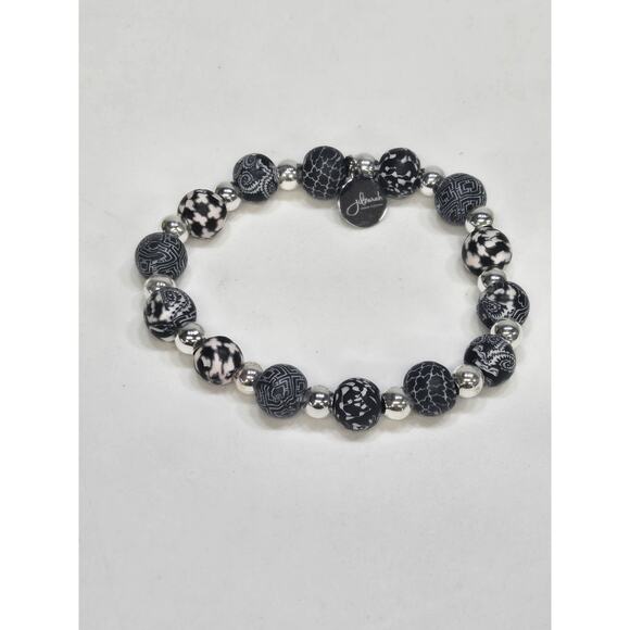 JILZARAH STRETCH BRACELET- PREMIUM CLAY BEADS SILVER BLACK CHIC BOUTIQUE - Picture 1 of 6